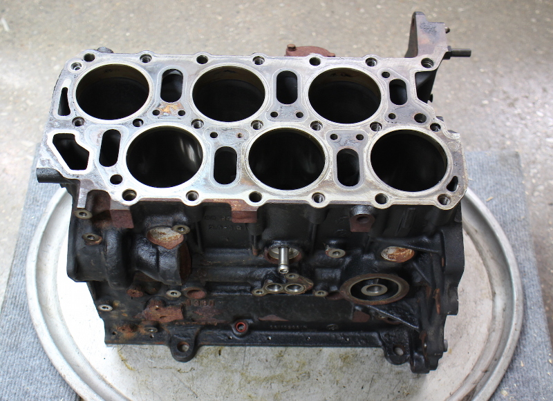 cp040981-engine-cylinder-block-28-12v-vr6-afp-99-05-vw-jetta-gti-mk4-021-103-021-r-2.jpg